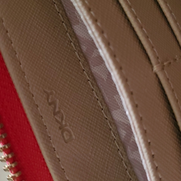 Authentic DKNY zippy wallet - Picture 10 of 12